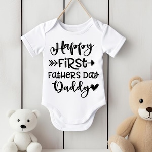 First Father&#39;s Day Baby Bodysuit: Soft Cotton Daddy Gift
