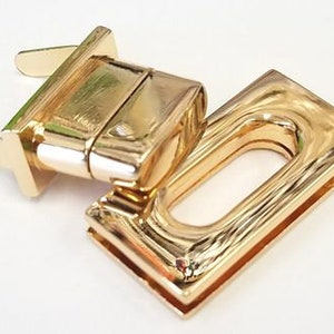 Rectangular Turn Lock