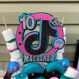 Tiktok Inspired Cake Topper, Tik Tok Cake Topper, Tik Tok Birthday Party, Music Note Cake Topper, Tik Tok Party Decorations