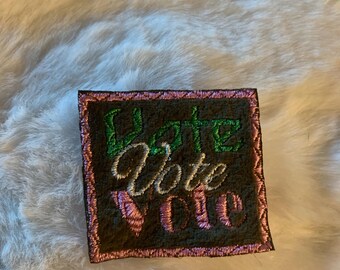 Kamala Harris | Votez Votez Votez | Patchs brodés roses et verts