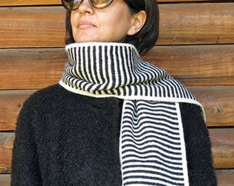 Black and White scarf