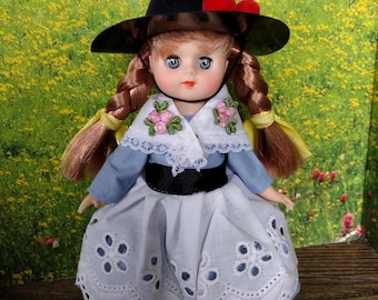 Vogue Ginny Doll Far away Lands German Girl