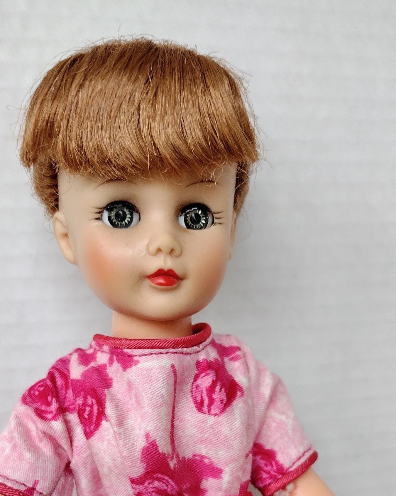 Uneeda tiny teen - Etsy 日本
