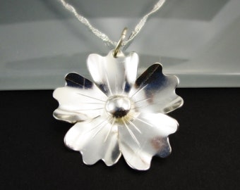 Sterling Silver Flower Pendant with 18 Inch Sterling Chain