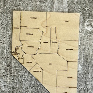 État numérique du Nevada avec carte des comtés Fichier de puzzle SVG, PDF, DXF et EpS, gravure et découpe au laser