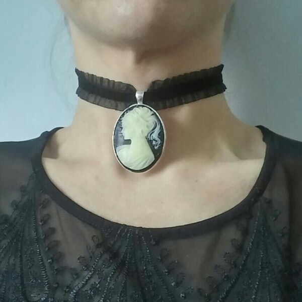 Lolita Choker with Cameo Digital Download Pattern