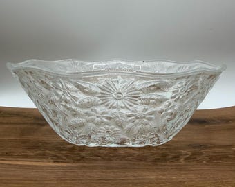 Vintage 1930s Indiana Glass "Pineapple and Floral" Salad Bowl - Clear Depression Glass No. 618 - Scalloped Wavy Rim Serving Dish
