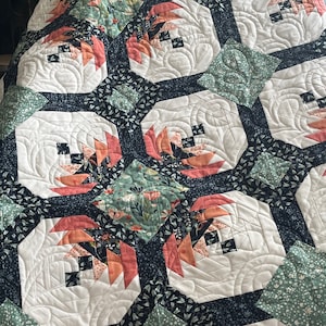 Night Blooms - A Pineapple Block Quilt