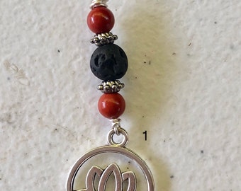 Beaded Difffuser Lotus Necklace