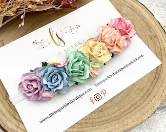 Regenbogen Blumen Haarband: Handgemachte Rosen aus Maulbeerpapier