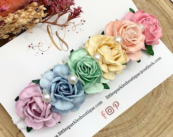 Regenbogenblumen Haarband: Große Rosen aus Maulbeerpapier, Baby Foto Requisite