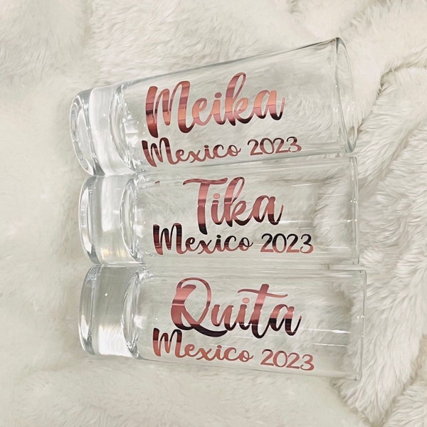 Personalized Shot Glasses, Custom Shot Glasses, Bridal Party Shot Glasses, Bridesmaid Gifts,  Party Favors, Gold Party Favor, Monogram, Gold