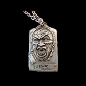 Nightmare on Elm Street Freddy Krueger mask holder lanyard keychain Gunmetal Silver Color Horror Movie Freddy keyring