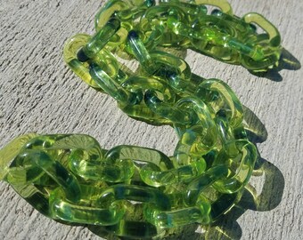 28" Tropical Green x. Slyrm Glass Chain Necklace