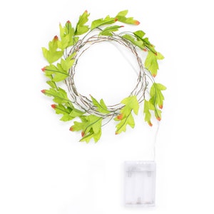 20 LED Maple Leaf Fairy Lights Battery Operated image 2