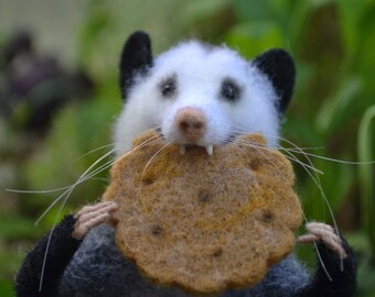 Felted possum Needle Felt opossum realistic Felted miniature Wool felt Needle felted animals Needle felted mouse Needle felting toy Felt rat