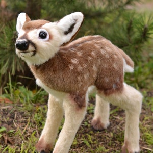 Realistic deer MADE TO ORDER Plush fawn, white tailed baby deer, animal art doll, interior stuffed toy, sewn animals, fake fur toy, pet copy image 10