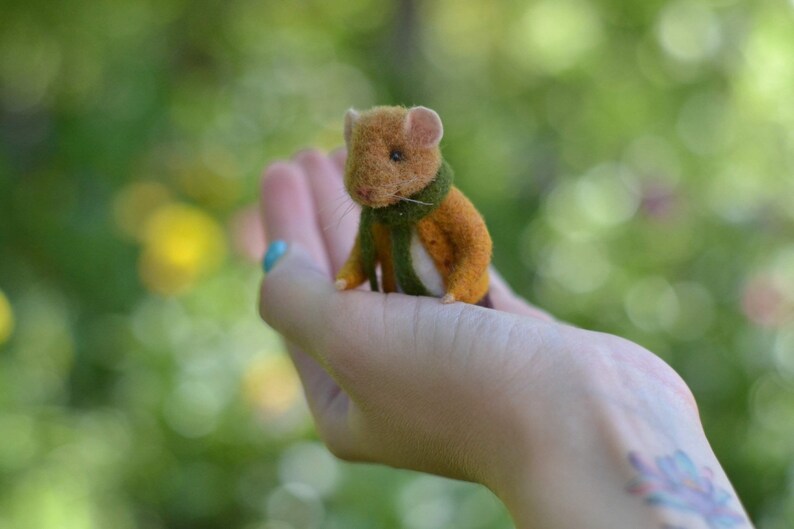 Mouse Needle Felted Animal Dollhouse Miniature Wool Felt Field - Etsy