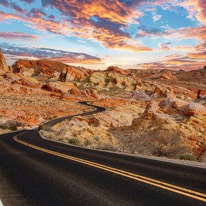 Valley of Fire State Park | Nevada | sandstone | Brown | gold | Mouse&#39;s Tank Road