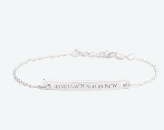18K plated Personalized bracelet-Gift for Mom-Custom Coordinates Bracelet- Engraved Bracelets For Women-Personalized bracelet