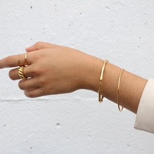 18k Classic Gold Bracelet, 18k Gold Hinged Bracelet, Simple Real Gold Bangle, 18k Hinged Bangle, 1.5 mm Bracelet ,  18k Bracelet,