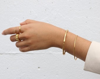 18k Classic Gold Bracelet, 18k Gold Hinged Bracelet, Simple Real Gold Bangle, 18k Hinged Bangle, 1.5 mm Bracelet ,  18k Bracelet,