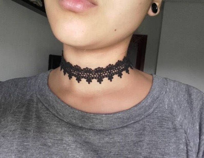 Black lace choker with silver clasp on a model - pyrado jewelry store