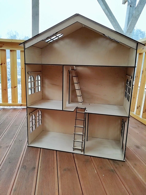 Doll house 3 floors