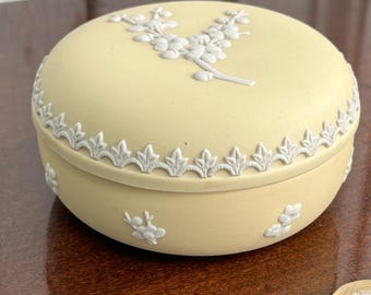 Wedgwood Primrose Trinket Box, Pale Yellow Prunus Pattern Collector's Item