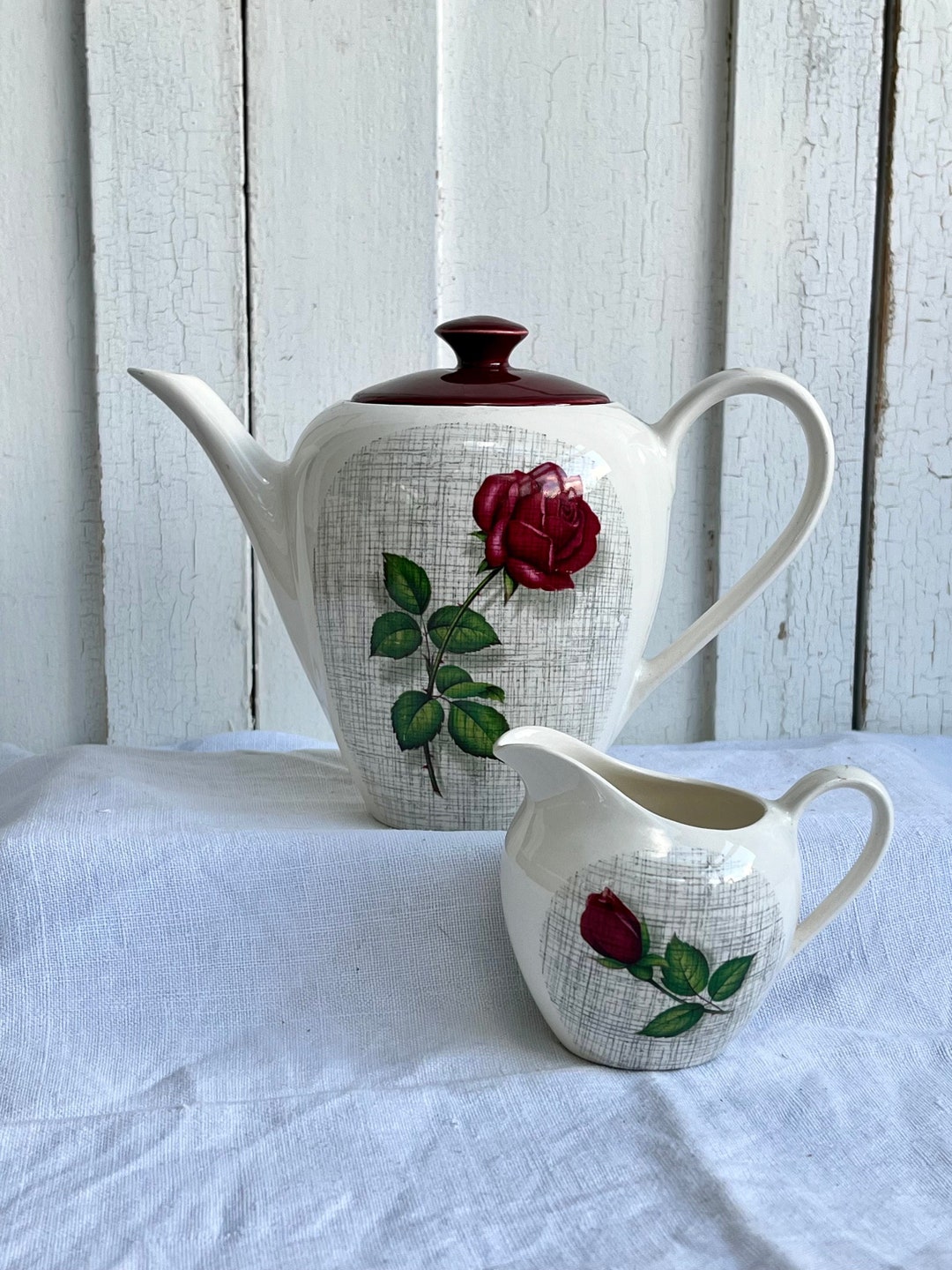 Mid century J G Meakin Sol Rose Design China Teapot And Milk Jug Etsy mid-century-j-g-meakin-sol-rose-design-china-teapot-and-milk-jug-etsy