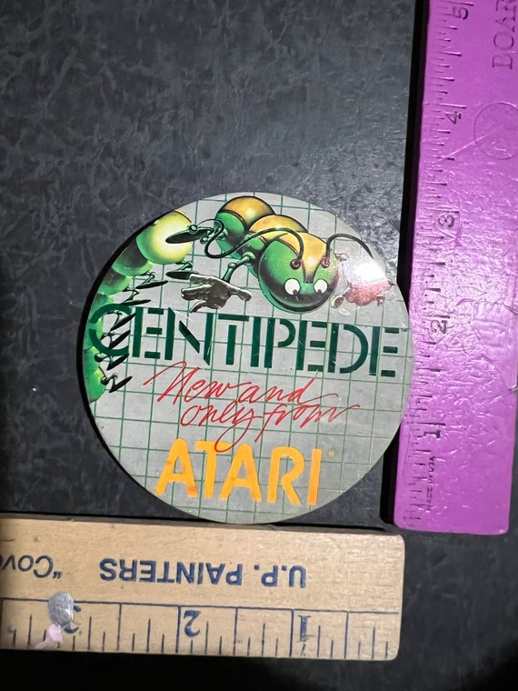 Centipede atari Button Pinback video game memorab… - image 6