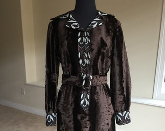 Vintage Modern Brown Faux Fur Velvet Sheath Dress Belted