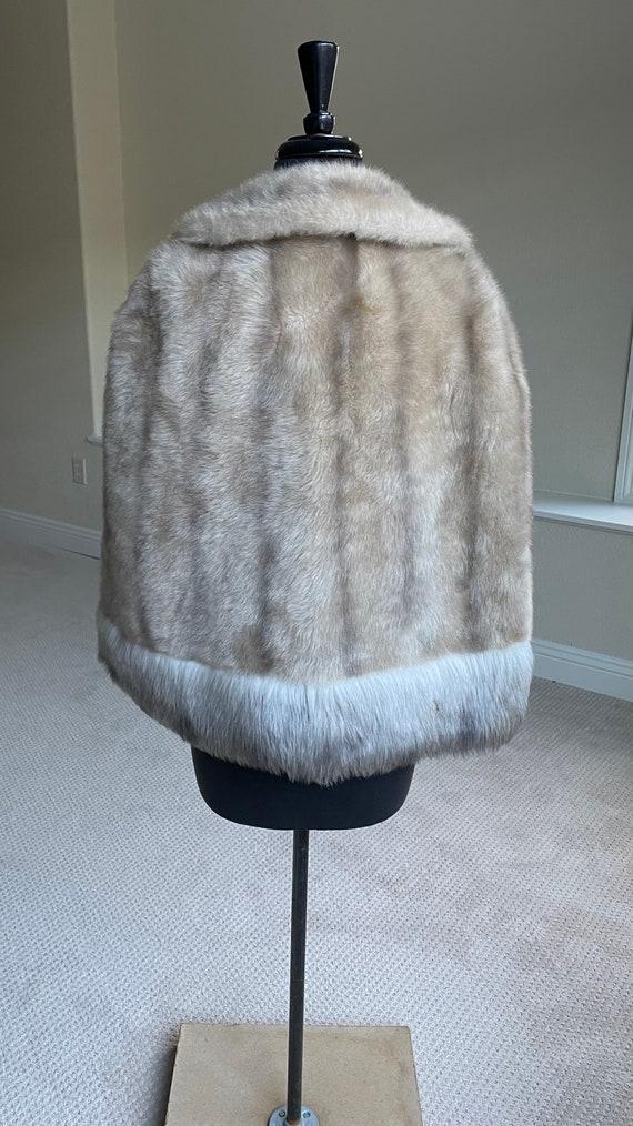 Vintage Tan Beige Taupe Faux Fur Cape Stole - image 6