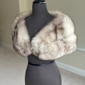 Vintage White Silver Fox Fur Stole Cape image 5