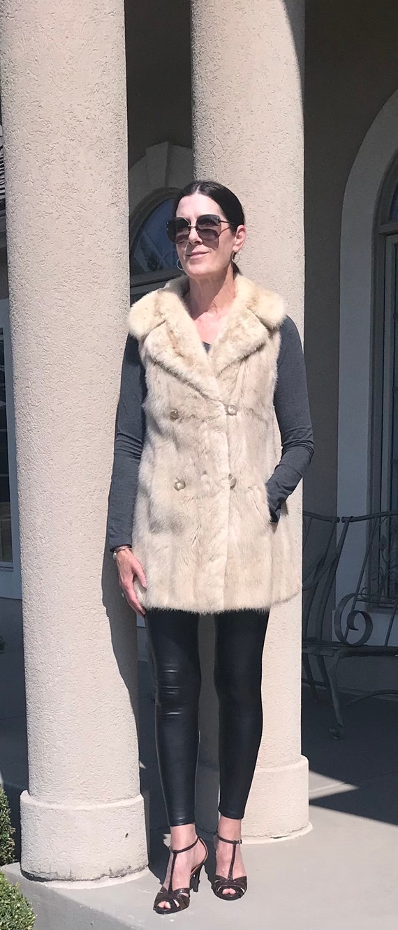 Vintage Cream White Ivory Mink Fur Vest