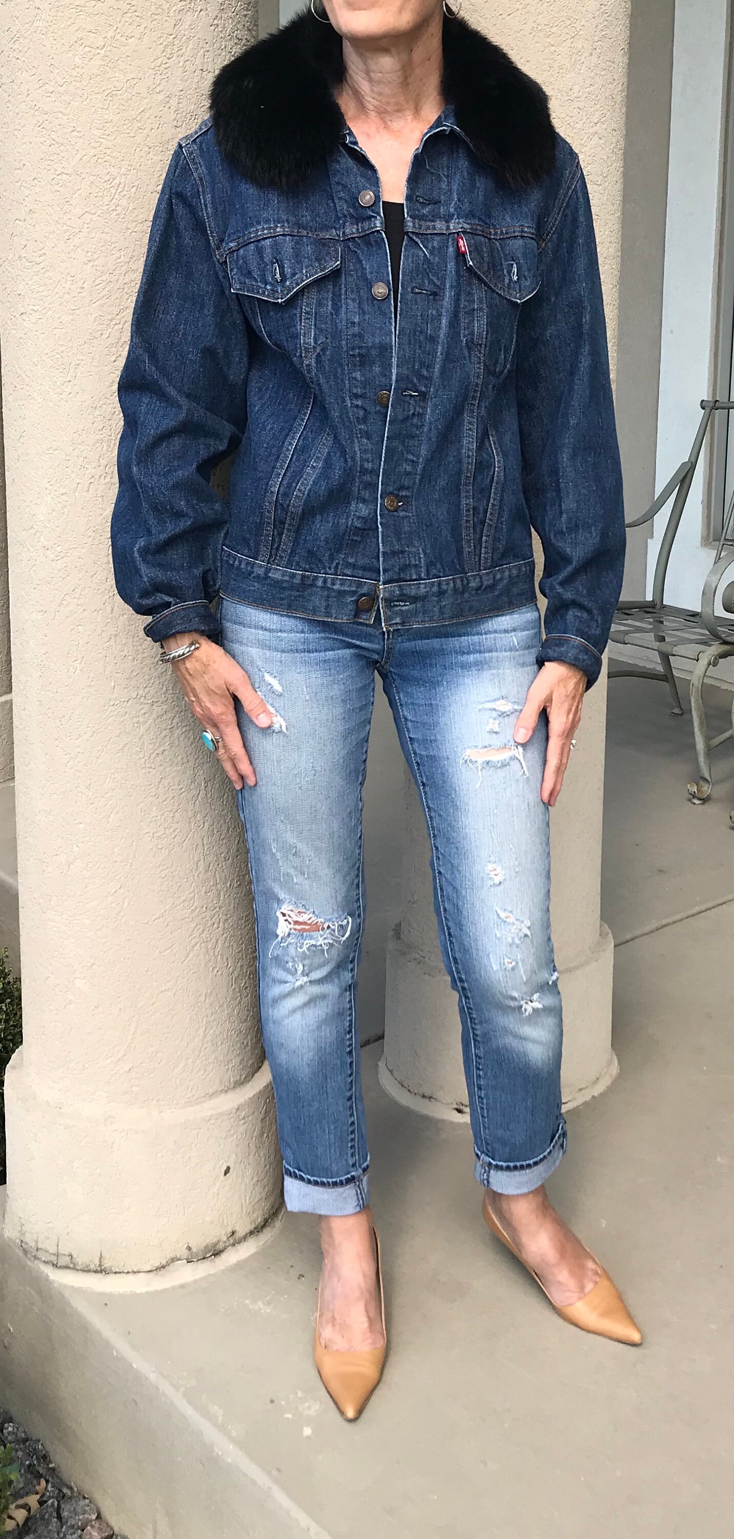 black jean jacket fur collar