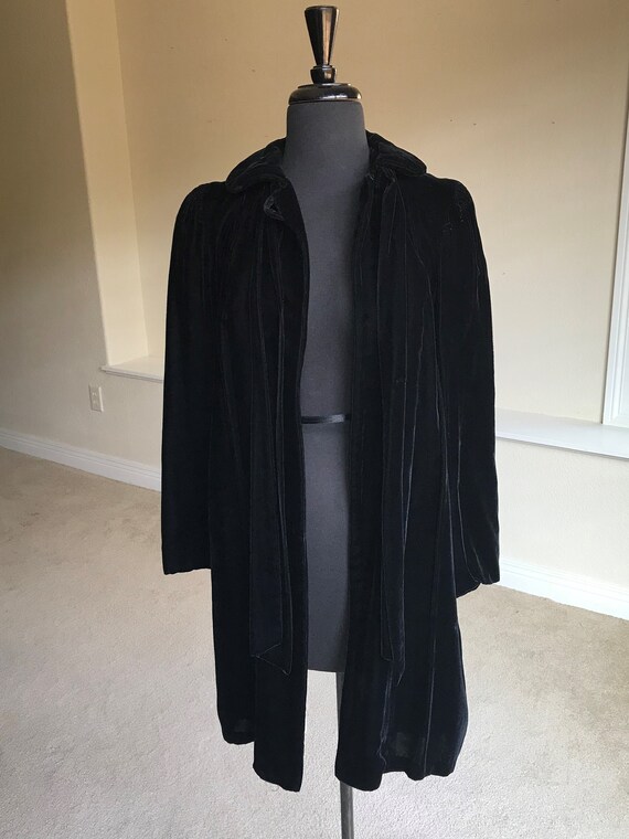 Vintage Black Velvet Coat Jacket