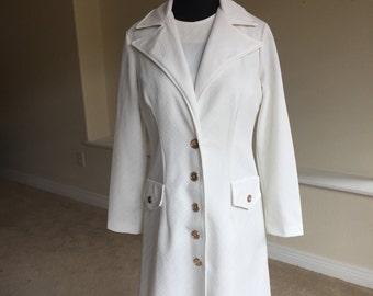 Vintage White Modern Sheath Dress Matching Coat 2 Piece Set