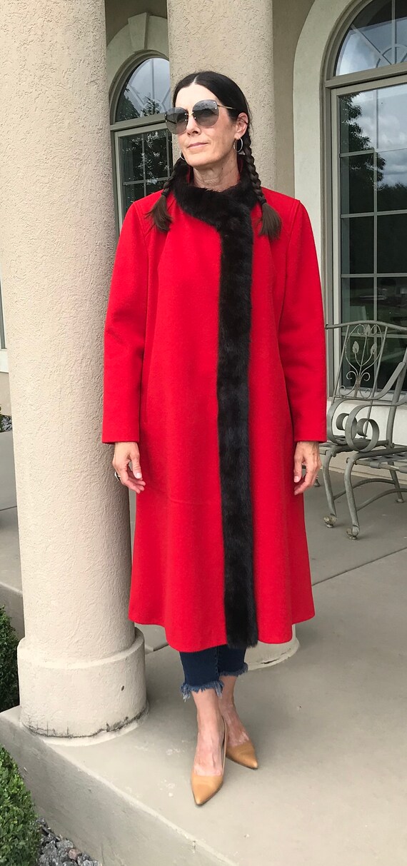 Vintage Modern Red Wool Long Coat Mink Fur Trim