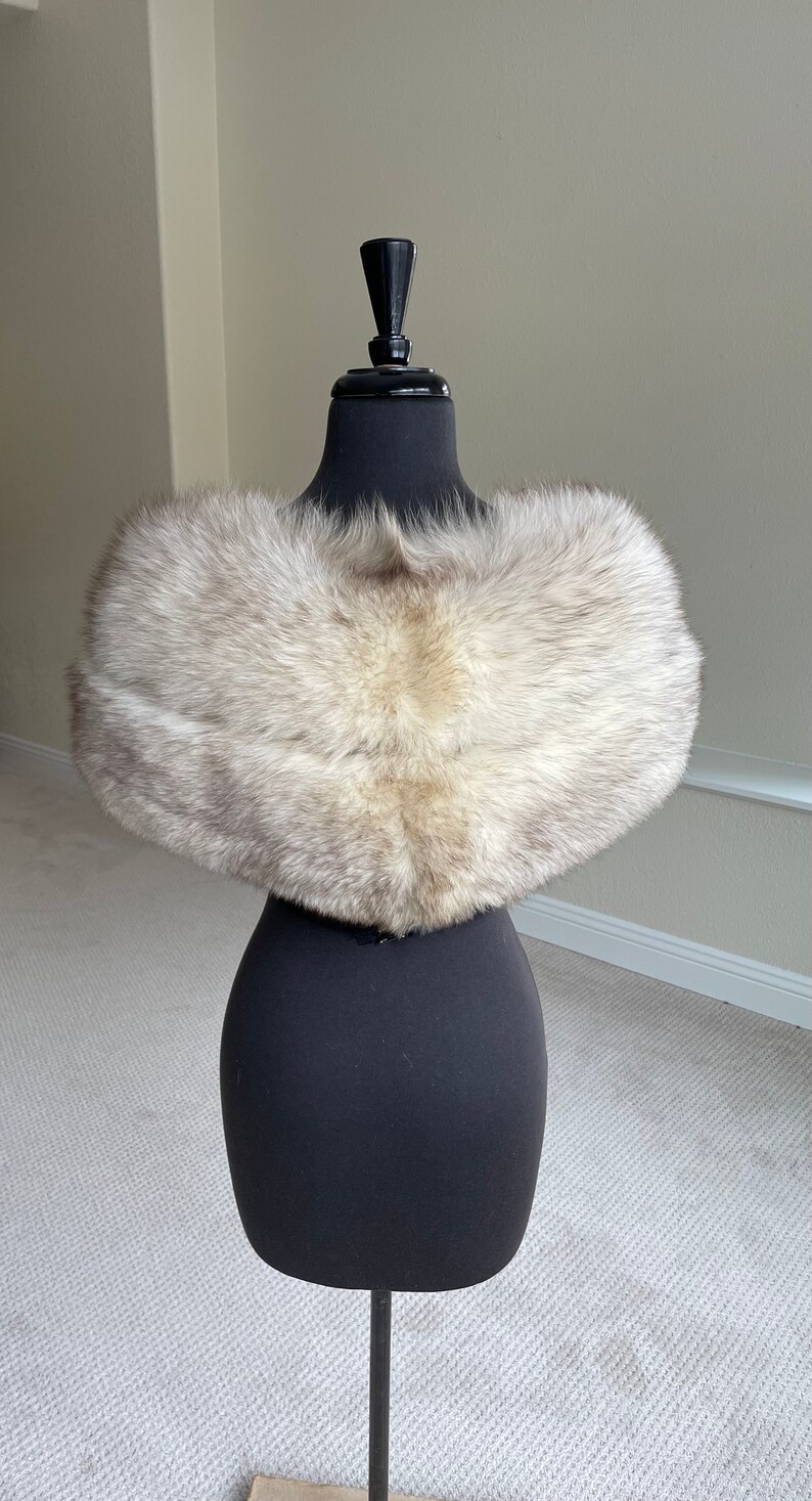 Vintage White Silver Fox Fur Stole Cape image 4