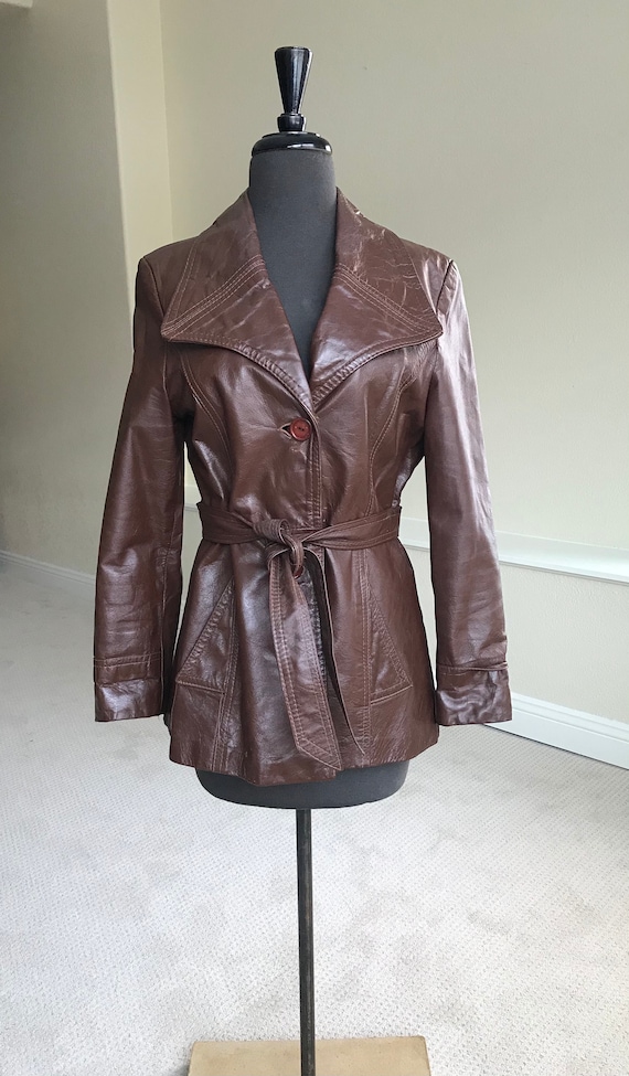 Vintage Modern Brown Leather Belted Jacket Short