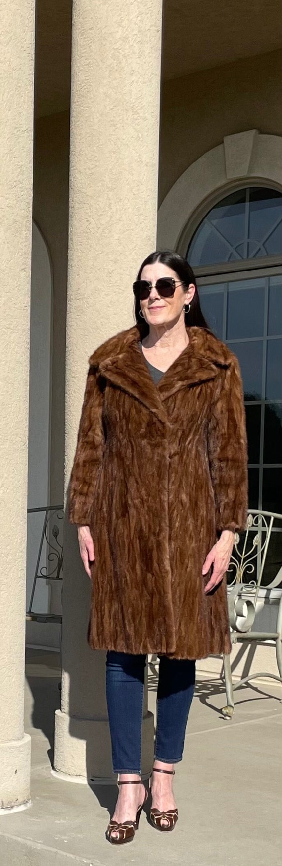 Vintage Long Chestnut Brown Mink Fur Coat Fitted … - image 2