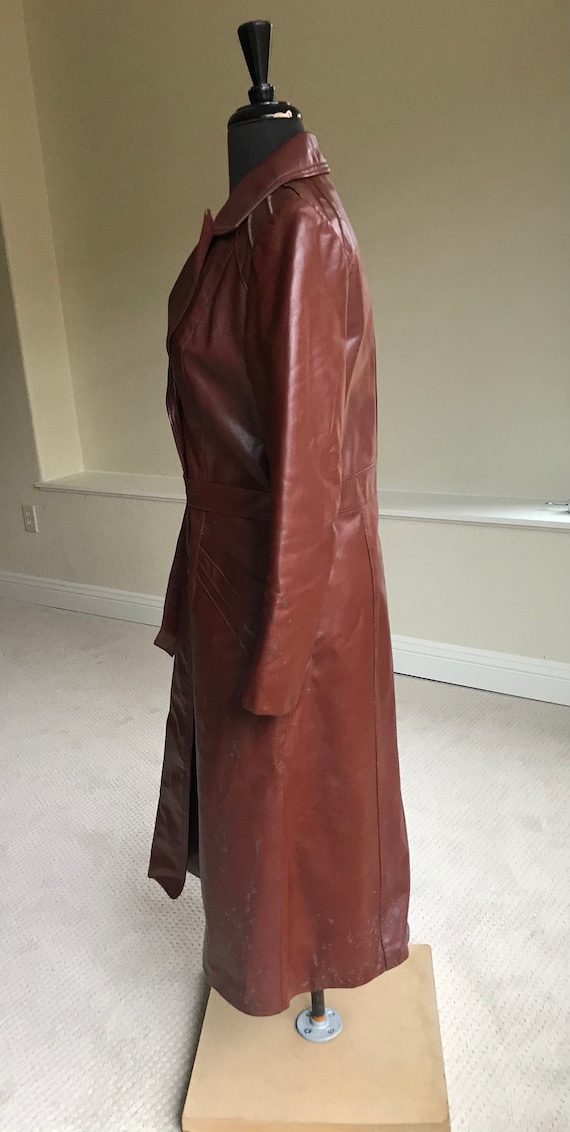 Vintage Modern Rust Brown Leather Trench Coat Bel… - image 9