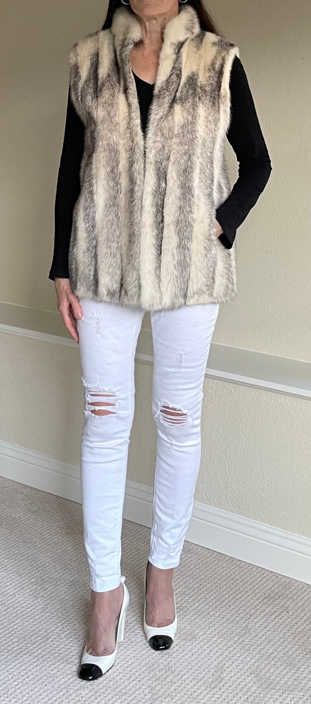 Vintage Short Silver Ivory White Cross Mink Fur Vest