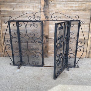 Large metal fire screen iron | Fire screen with hinged doors | Elegant boho rustic home decoration