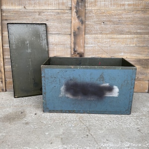 Large coffee table trunk, Vintage wooden box with lid, rustic industrial home storage