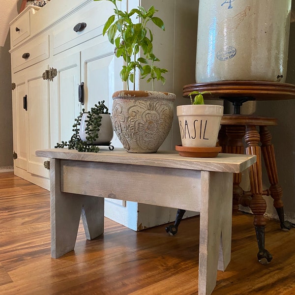 Wooden Plant Stand - Etsy