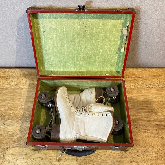 Vintage Betty Lytle Hyde roller skates and box | … - image 7