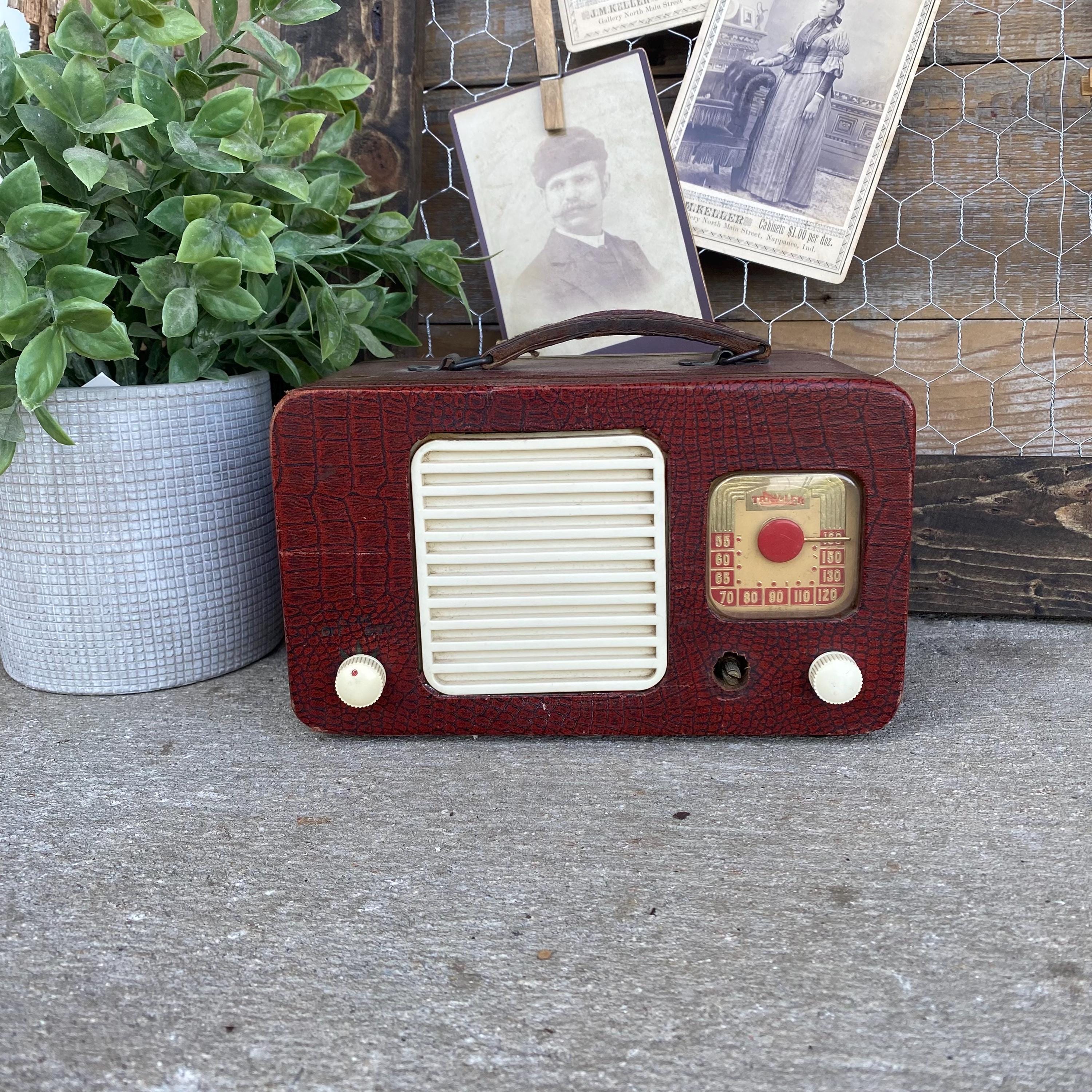 Vintage Trav-ler Tube Radio: Red Model 5028, MCM Decor - Etsy 日本