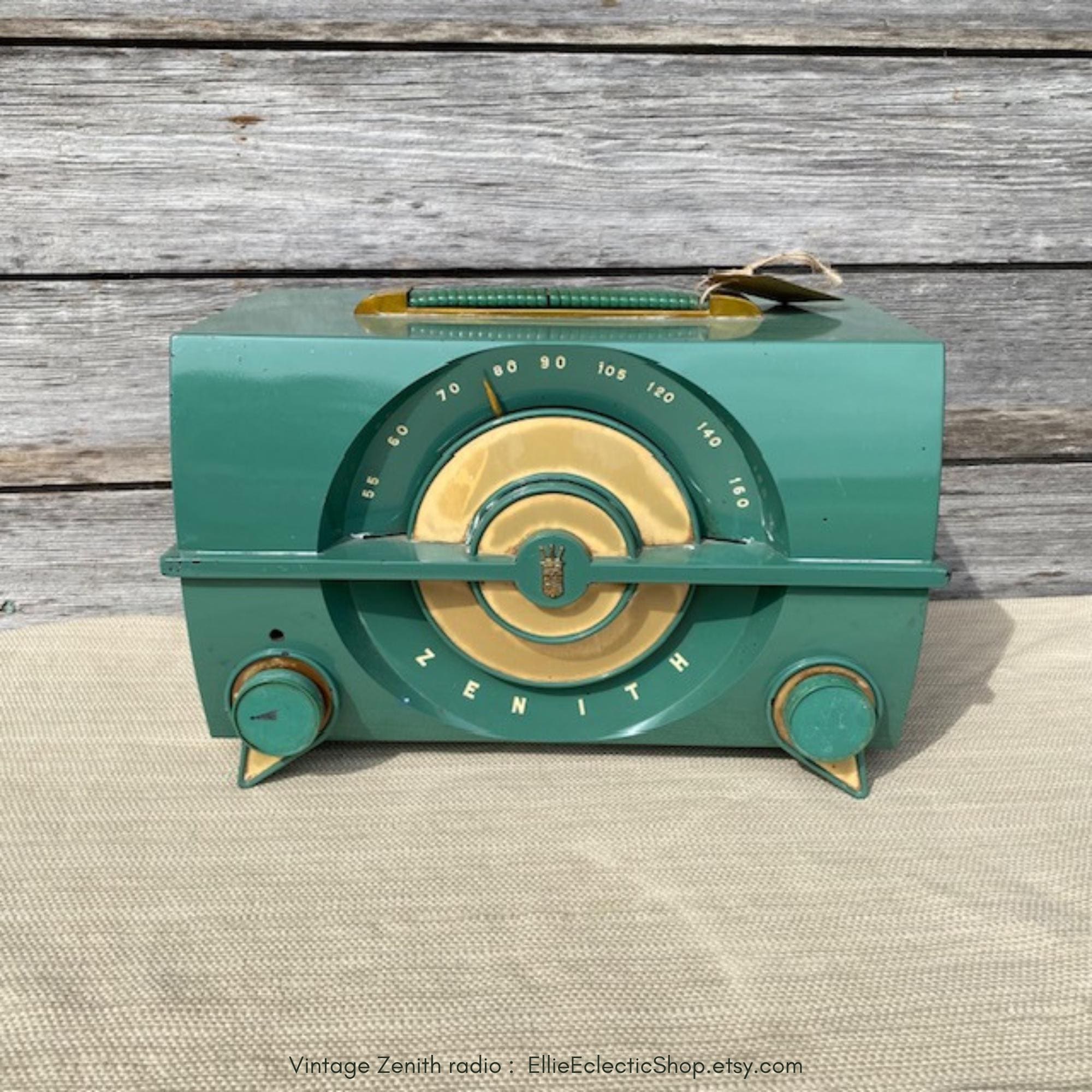 Vintage Zenith Tube Radio | Retro 1950s Home Office Decor | Apple